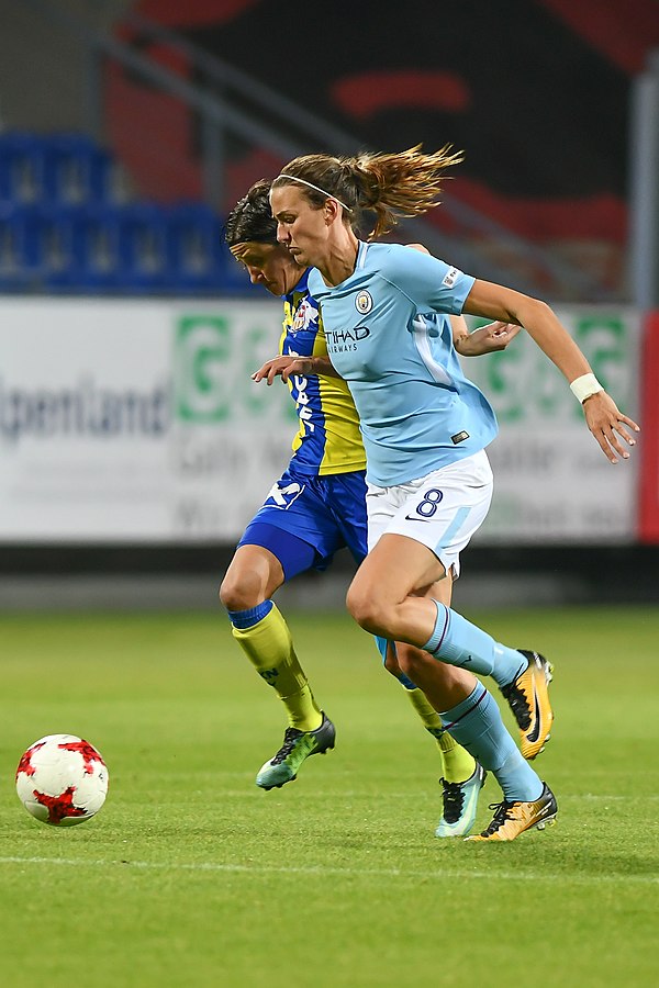 Scott playing for Manchester City in 2017