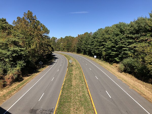 View west along SR 55 from I-66 east of The Plains