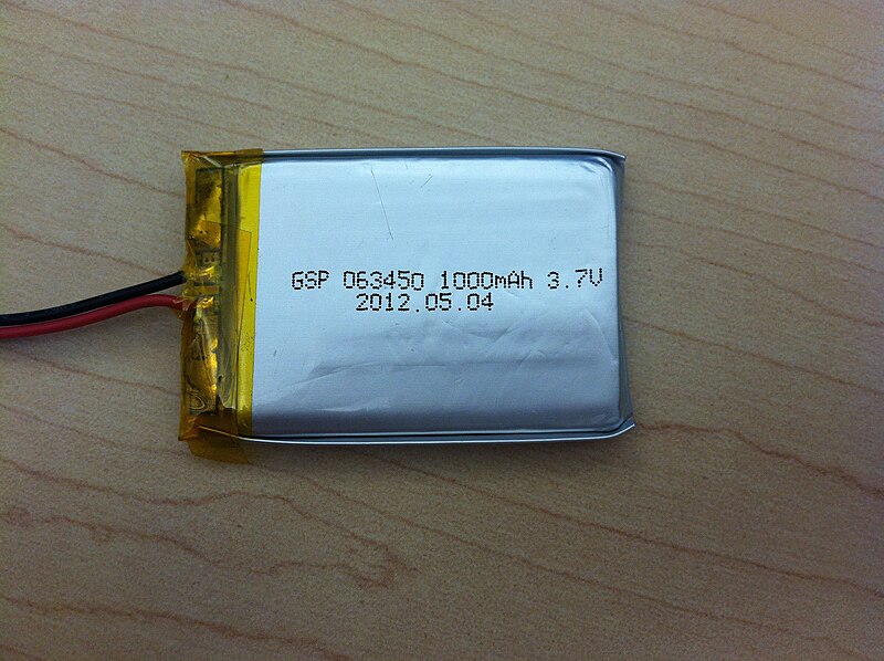 File:3.7V 1000mAh Li-Polymer Battery (rotated).jpg