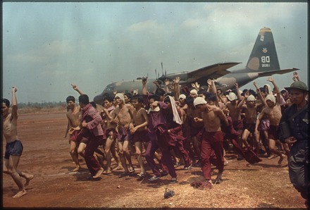 Libération de prisonniers de guerre de l’ARVN le 13 mars.