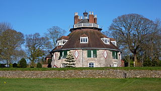 <span class="mw-page-title-main">A la Ronde</span> Grade I listed building in East Devon, UK