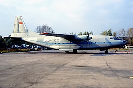 Antonov An-8