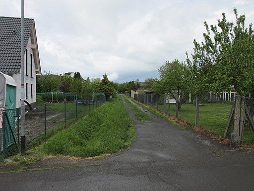 Alten-Busecker Weg, 4, Großen-Buseck, Buseck, Landkreis Gießen