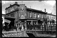 The building of Calovski pharmacy, glass disk (c. 1930)