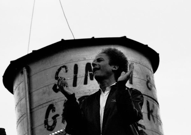 Garfunkel in a concert in Dublin, c. 1982