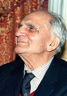 <span class="mw-page-title-main">Attilio Bertolucci</span> Italian poet and writer (1911–2000)