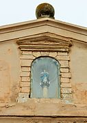 Hornacina con imagen de la Virgen del Pilar