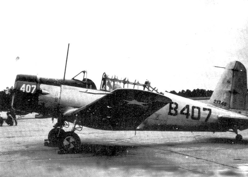 File:Bainbridge Army Airfield - Vultee BT-13 Valiant 42-1748 (B407).jpg