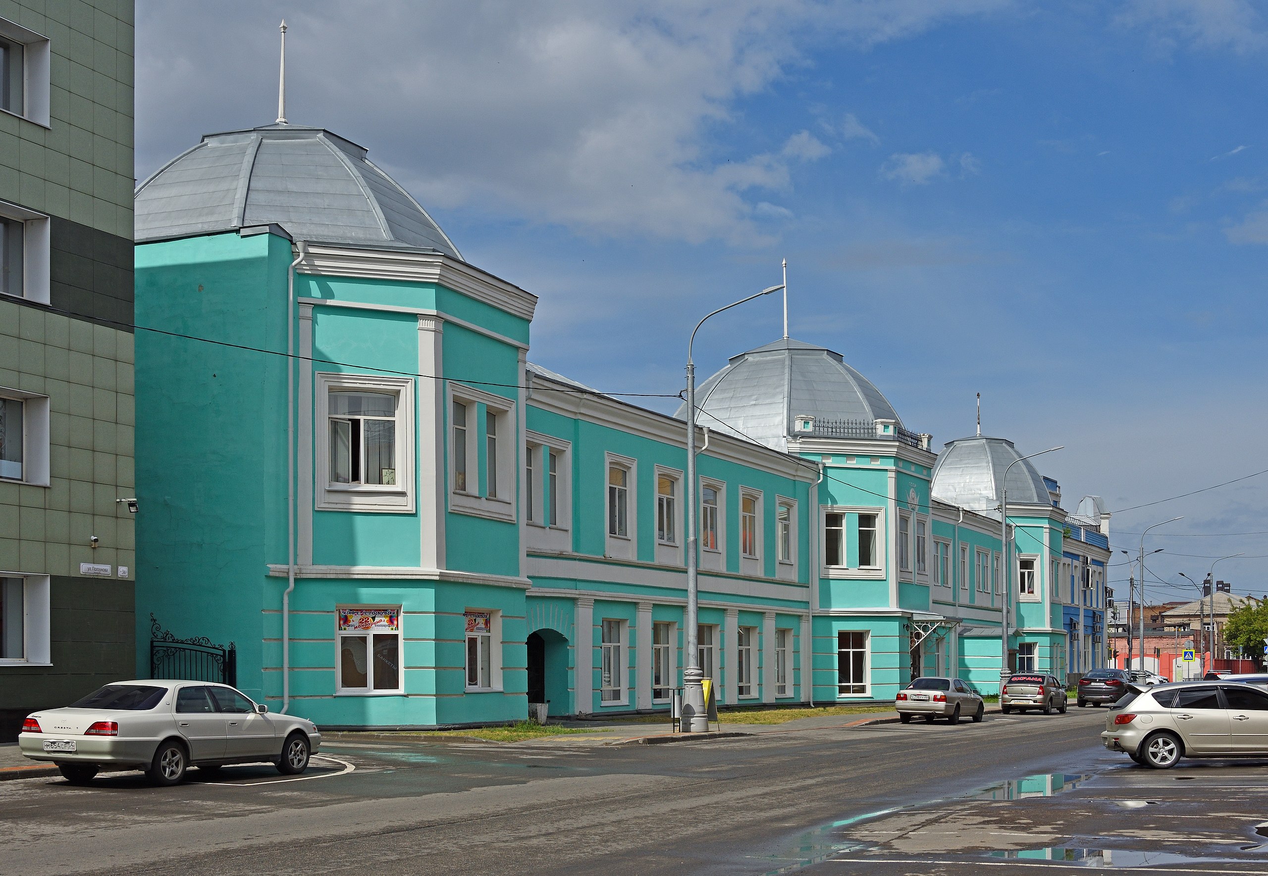 Файл:Barnaul Polzunova34 012 8349.jpg — Путеводитель Викигид Wikivoyage