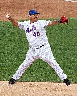 Bartolo Colón pitching on Old-Timers' Day, Aug 27 2022 3 (cropped).jpg
