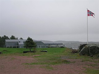Møvik fort nära Kristiansand i Norge. Anlagd som Batterie Vara av tyskarna under andra världskriget, som en del i befästningslinjen Atlantvallen.