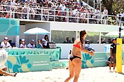 Deutsch: Beachvolleyball bei den Olympischen Jugendspielen 2018; Tag 9, 15. Oktober 2018; Mädchen, Viertelfinale: USA-Spanien 2–1 (21–19/17–21/15–9) English: Beach volleyball at the 2018 Summer Youth Olympics at 15 October 2018 – Girls Quarterfinals: USA-Spain 2–1 (21–19/17–21/15–9)