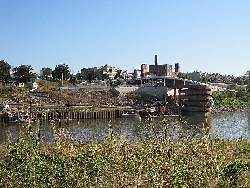 File:Beale Street Landing Memphis TN 003.jpg