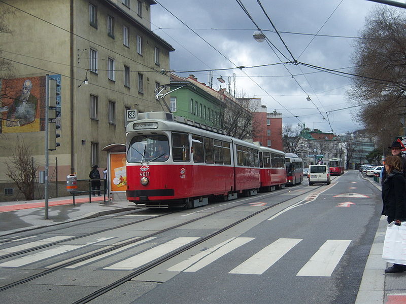 File:Bf Wien Oberdöbling 4.JPG