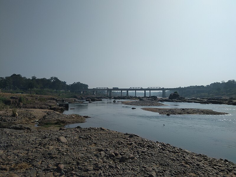 File:Bridges over Barakar (Rujuwalika) River.jpg