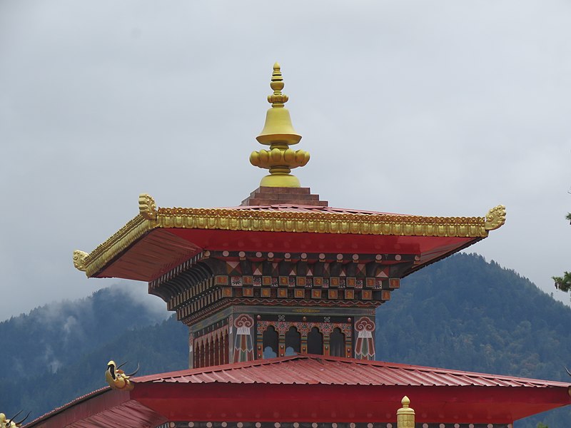 File:Buddha Dordenma Statue and around – Thimphu during LGFC - Bhutan 2019 (138).jpg