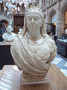 Bust of Queen Victoria, Kelvingrove Museum, Glasgow - DSC06254.JPG