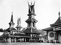 COLLECTIE TROPENMUSEUM De jaarmarkt „Pasar Gambir” z 1934 r. w Dżakarcie Java TMnr 10002610.jpg
