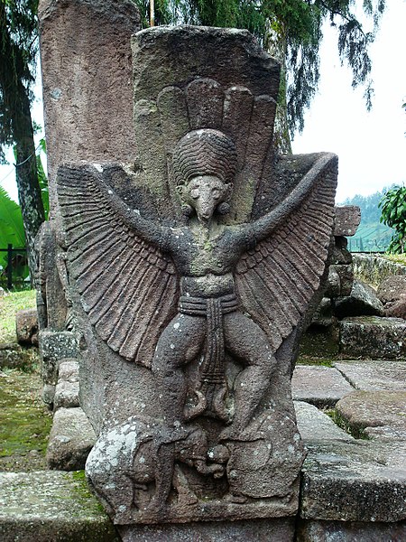 File:Candi Sukuh Java 385.jpg