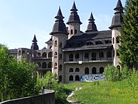 Castle in Łapalice - panoramio (1) .jpg