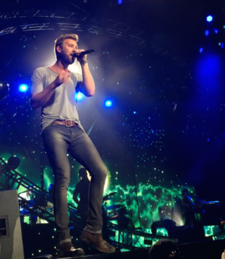 Fortune Salaire Mensuel de Charles Kelley Combien gagne t il d argent ? 3 000 000,00 euros mensuels