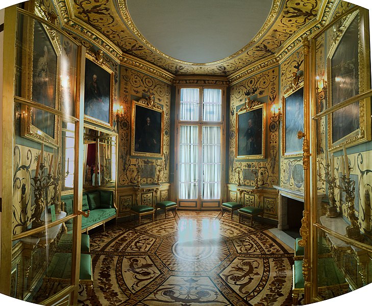 File:Conference Room (Royal Castle, Warsaw)-01.jpg