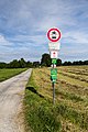 * Nomination Traffic sign and cycle path sign at Oedlerteich, Kirchspiel, Dülmen, North Rhine-Westphalia, Germany --XRay 04:43, 1 February 2021 (UTC) * Promotion  Support Good quality -- Johann Jaritz 04:55, 1 February 2021 (UTC)