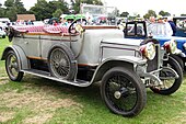 Daimler Topedo с кузовом 3309cc, впервые зарегистрированный в декабре 1913 года.