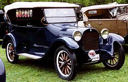 Dodge Model 30 Touring 1917.jpg