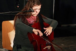 Dom La Nena Brazilian cellist, singer and songwriter