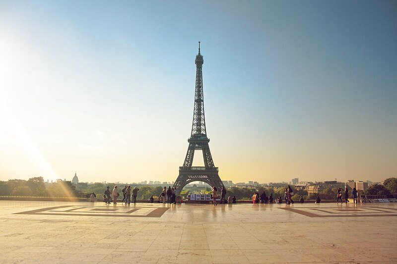 File:Eiffel Tower from Palais de Chaillot, 18 April 2011.jpg