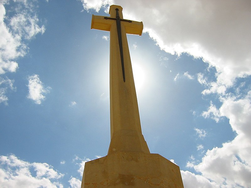 File:El Alamein Commonwealth Denkmal.jpg