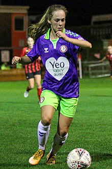 Ellen Jones Lewes FC Wanita 1 Bristol City Perempuan 3 Conti Cup 18 11 2020-143 (50622473342) (dipotong).jpg