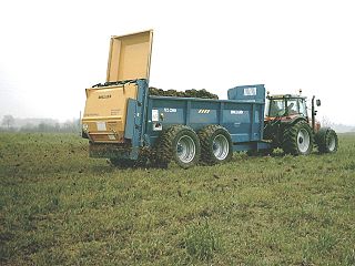 Manure spreader