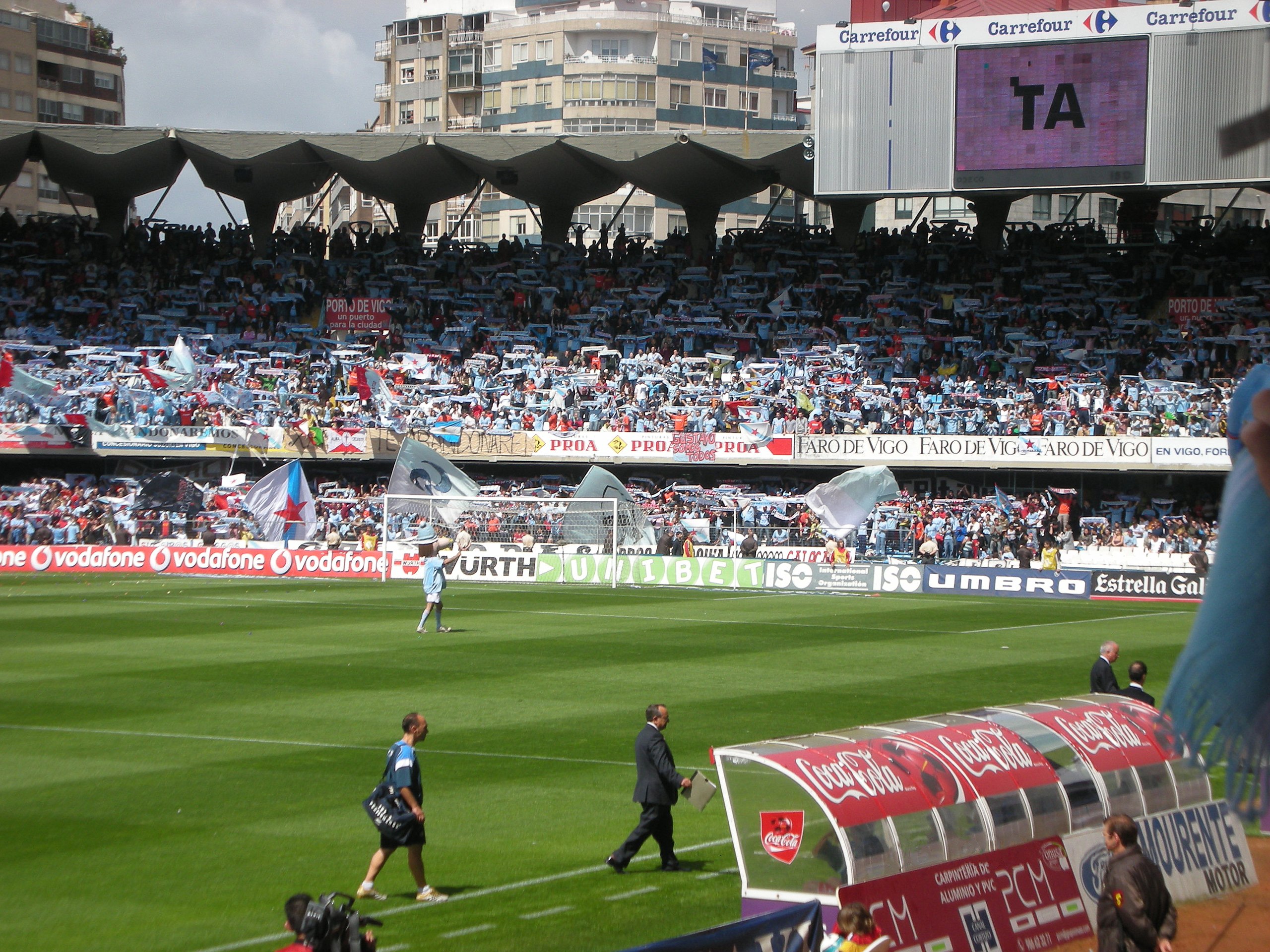 Fișier:Estadio de Balaídos.jpg - Wikipedia