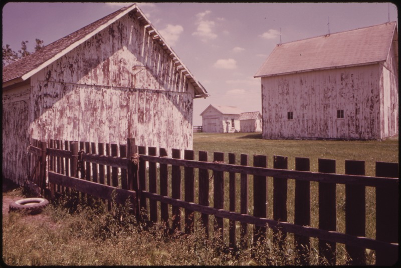 File:FARM IN TOWANDA - NARA - 552448.tif