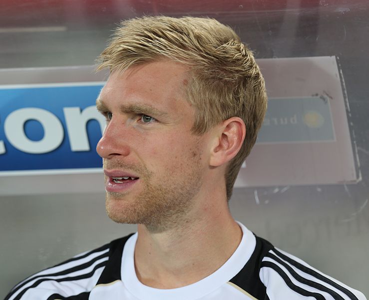 File:FIFA WC-qualification 2014 - Austria vs. Germany 2012-09-11 - Per Mertesacker 01.JPG