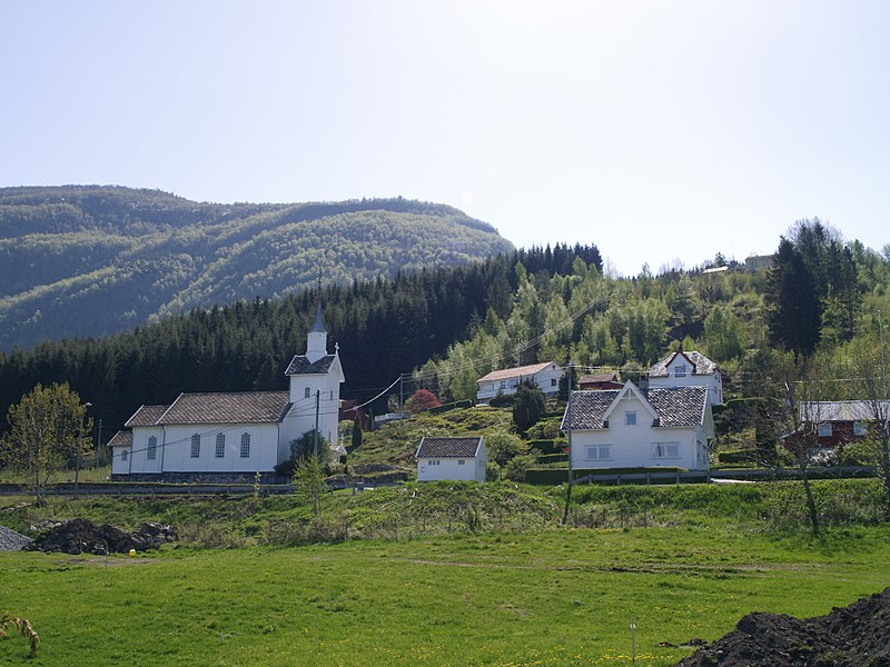 File:Feios kyrkje.JPG