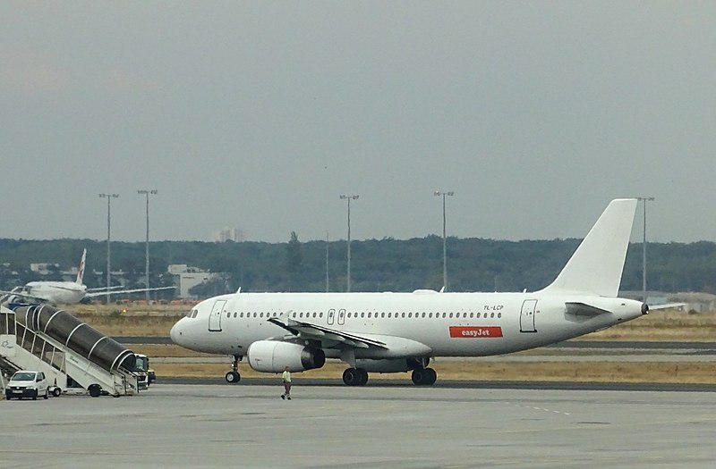 File:Frankfurt Easyjet Airbus A320 YL-LCP.jpg