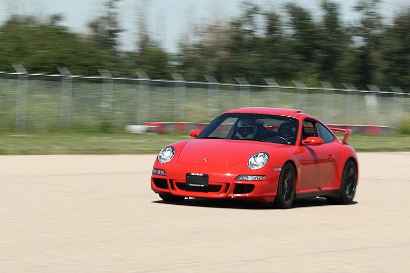 File:Fundraiser TrackDay 017 (7523912812).jpg