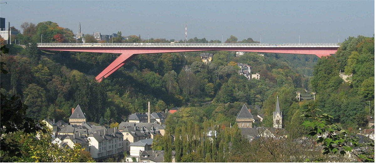 1200px-Grand_Duchess_Charlotte_bridge.JPG