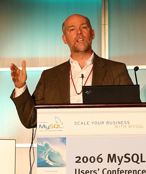 Gianforte speaking at a business conference in 2006