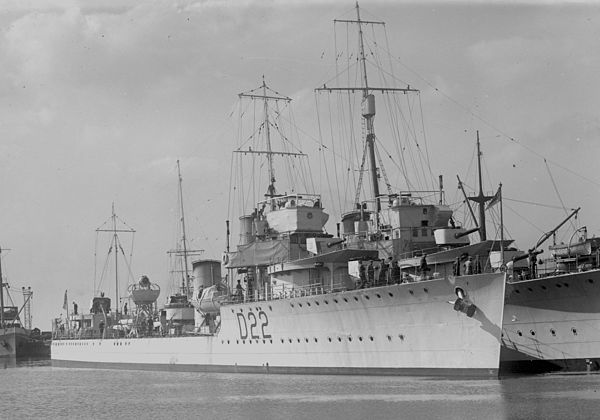HMAS Waterhen (D22)