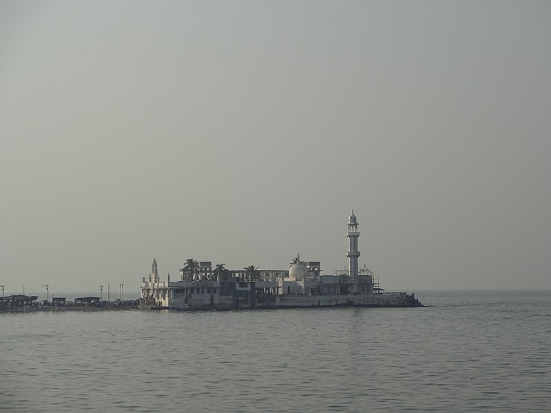 File:Haji Ali Dargah, Maharashtra.jpg