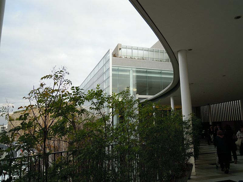 File:Hankyu Nishinomiya Gardens - panoramio.jpg