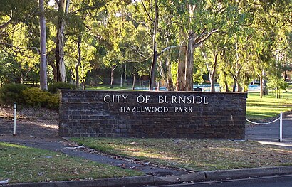 How to get to Burnside Pool with public transport- About the place