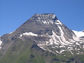 Hohe Dock from Großglockner High Alpine Road.jpg