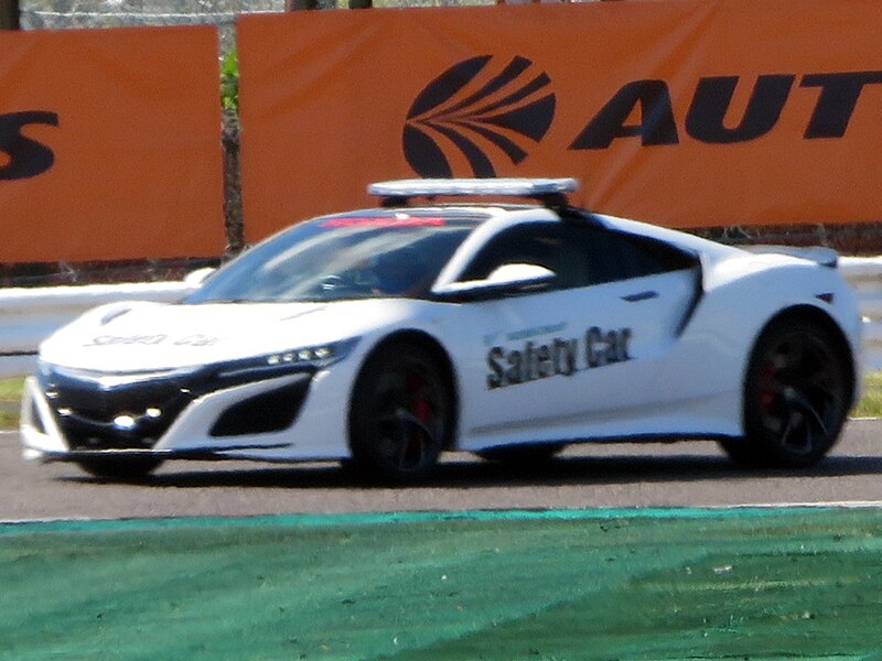 File:Honda NSX (CAA-NC1) used as a Safety Car of Suzuka Circuit (3).jpg