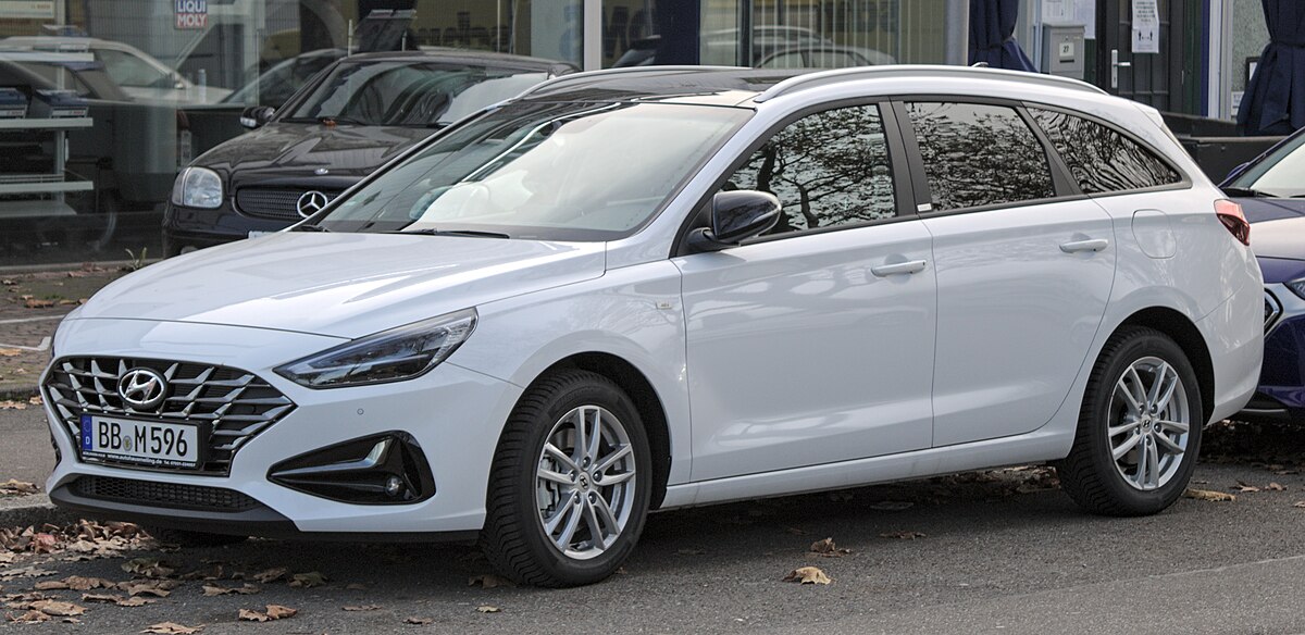 File:Hyundai i30 Wagon FL IMG 3548.jpg - Wikipedia