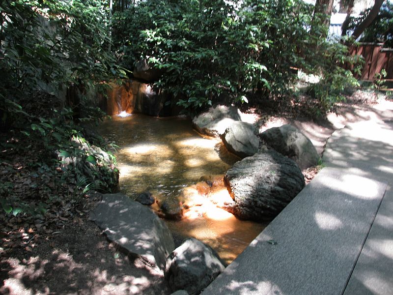 File:Ikuta Shrine - panoramio (10).jpg